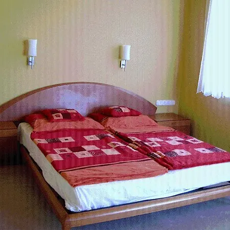 ゲストハウス House ドボゴコ