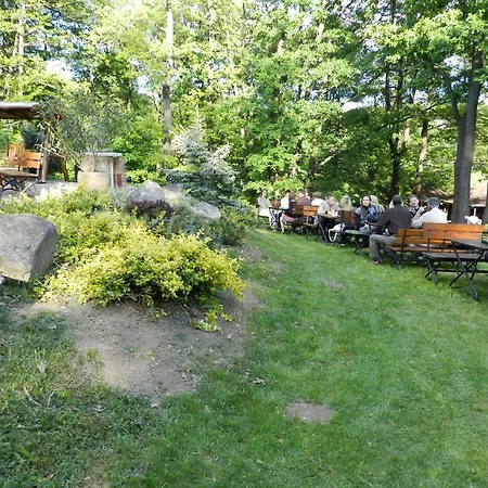 ゲストハウス House