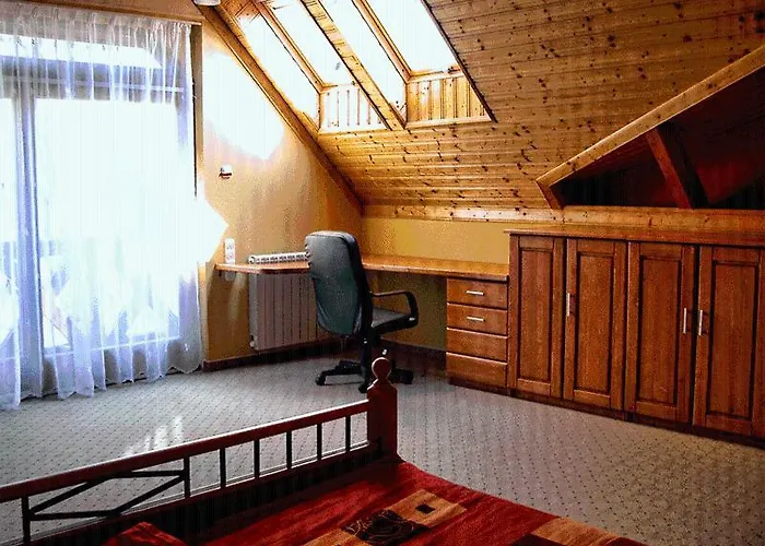 Casa de hóspedes House *